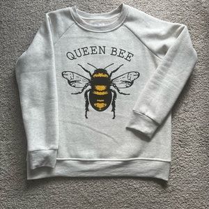 Bee sweatshirt